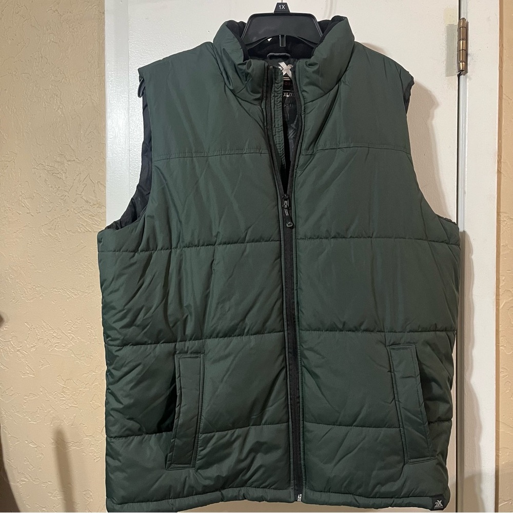 Xeroxposur Men's XL Army Green Full Zip Puffer Vest